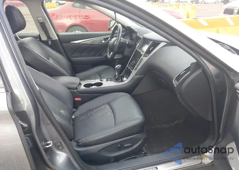 2017 Infiniti Q50 3.0T Premium z USA, uszkodzony, nr VIN JN1EV7AR5HM830381